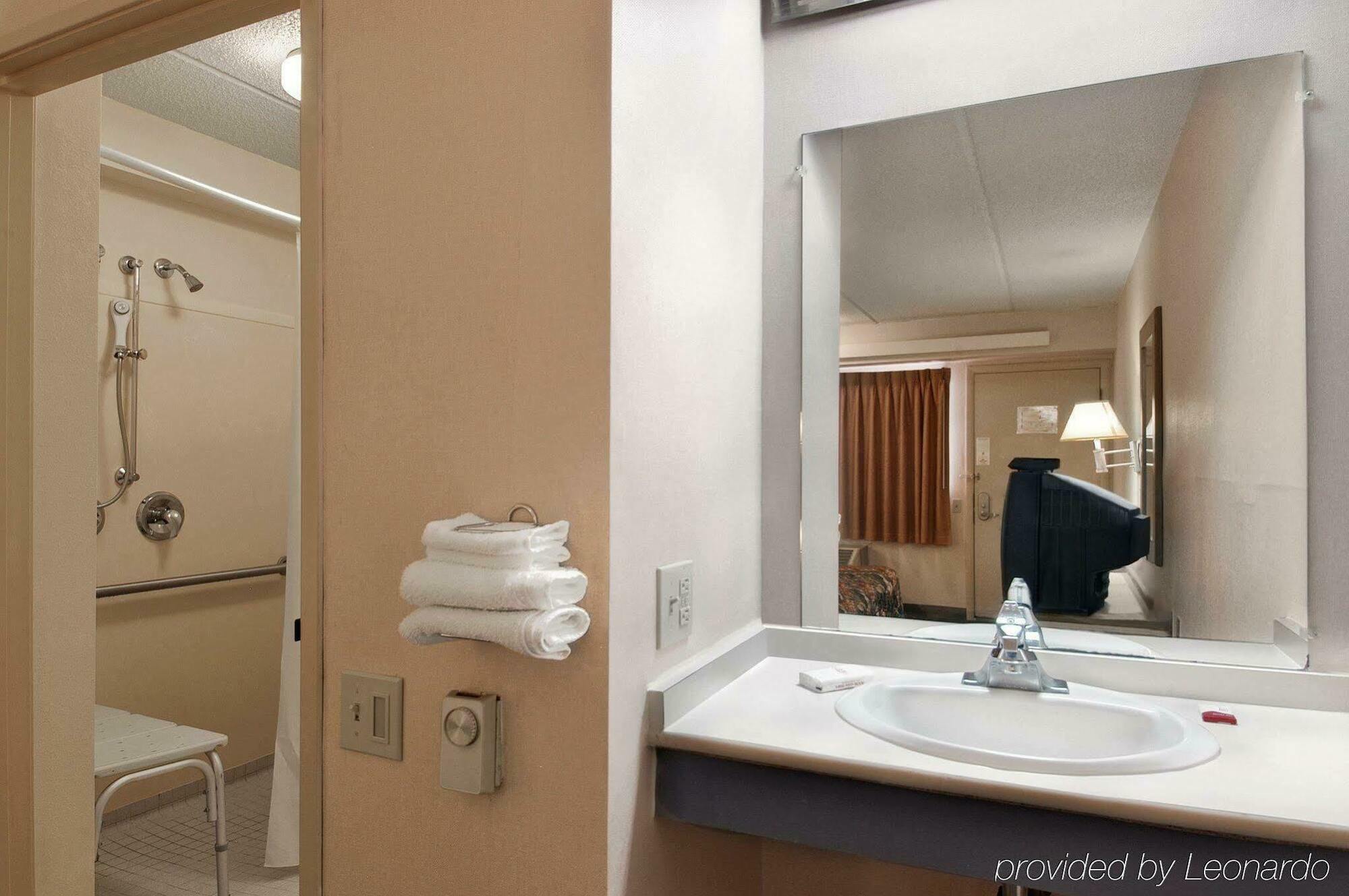 Red Roof Inn Plus+ Nashville Fairgrounds Rom bilde